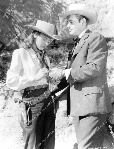 crp-08344 1947 Nancy Saunders, Charles Starrett film Law of the Canyon crp-08344