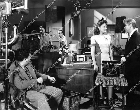 crp-08600 1941 director Sidney Salkow, Kay Harris, William Tracy on set film Tillie the Toiler crp-08600