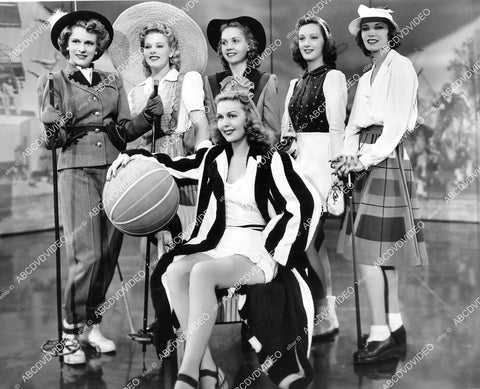crp-08620 1941 pretty models in fashion show film Tillie the Toiler crp-08620