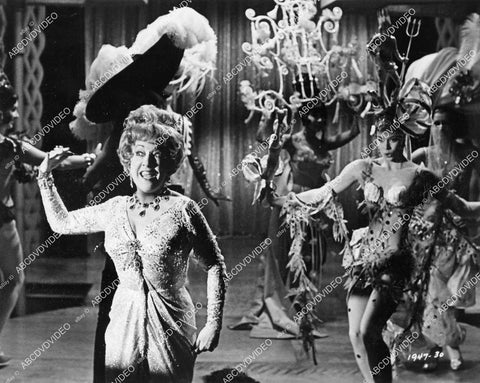 crp-08646 1965 Ethel Merman and the dancing girls film The Art of Love crp-08646