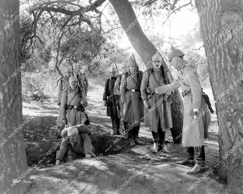 crp-09049 1927 soldiers on the march silent film Heaven on Earth crp-09049