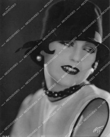 crp-00909 1924 Gloria Swanson's double Marion McDonald signs w Mack Sennett w Sennett Studios stamp crp-00909