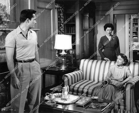 crp-09164 1951 John Derek, Erin Obrien-Moore, Peggy Converse film The Family Secret crp-09164