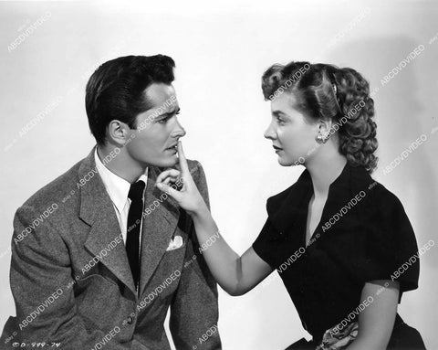 crp-09171 1951 Jody Lawrance, John Derek film The Family Secret crp-09171