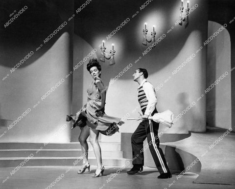 crp-09445 1944 Gene Kelly and dancer film Cover Girl crp-09445