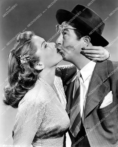 crp-09446 1944 Jinx Falkenburg, Phil Silvers film Cover Girl crp-09446