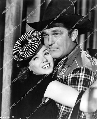 crp-09644 1945 Jeff Donnell, Guinn Big Boy Williams film Song of the Prairie crp-09644