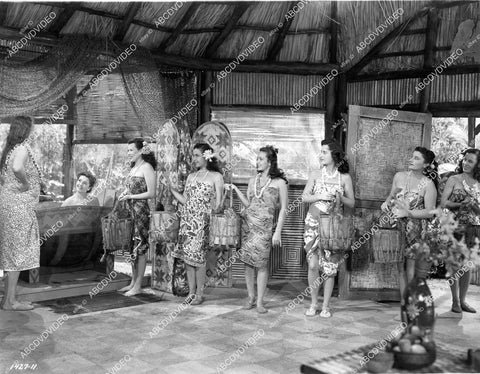 crp-09697 1945 Nancy Kelly takes bath w all babes film Song of the Sarong crp-09697