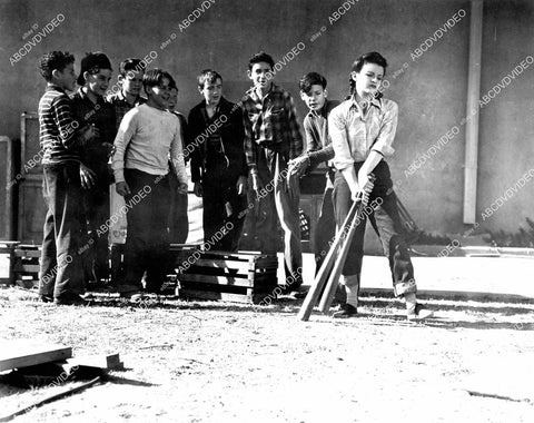 crp-09779 1943 Mary Lee and the gang ready for baseball film Shantytown crp-09779
