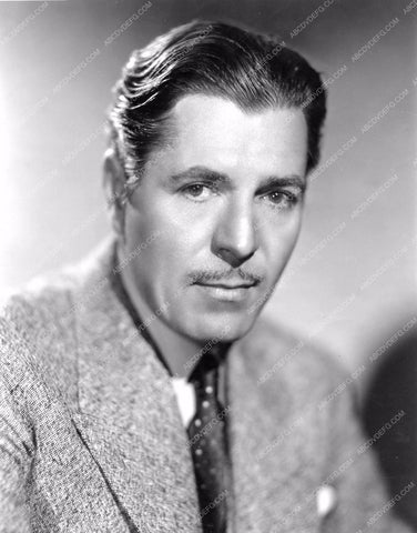handsome Warner Baxter portrait wbax-07