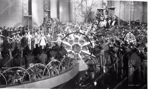 Judy Garland Ray Bolger Jack Haley Bert Lahr The Wizard of Oz woo810-04