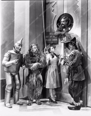 Judy Garland Ray Bolger Jack Haley Frank Morgan The Wizard of Oz woo810-11